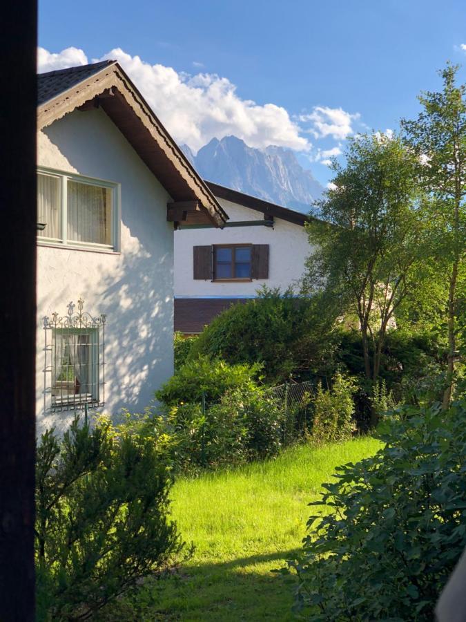 Landhaus Alpenblick Lägenhet Garmisch-Partenkirchen Exteriör bild